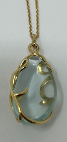 (1) 18K Gold Chain Necklace & (1) 18K Gold Diamond & Aquamarine Pendant (Dayton, NJ)