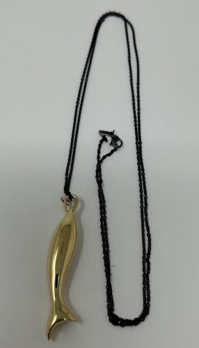 Stainless Steel Chain & 18K Gold Pendant (Dayton, NJ)
