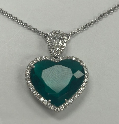 Gold Pendant & Chain (Dayton, NJ)