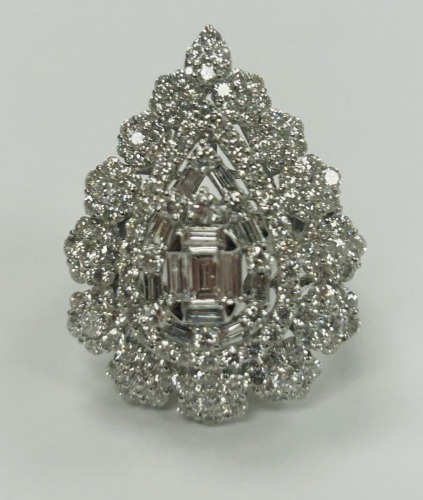 18KW Gold & Diamond Cluster Ring (Dayton, NJ)