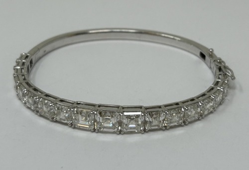 18K Gold & Diamond Bracelet (Dayton, NJ)