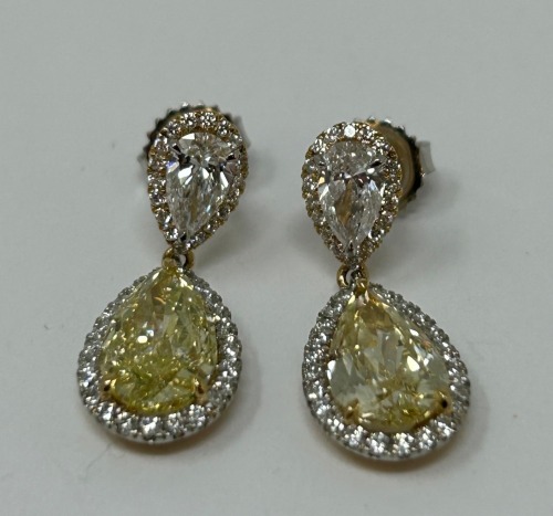 18K Gold & Diamond Earrings (Dayton, NJ)