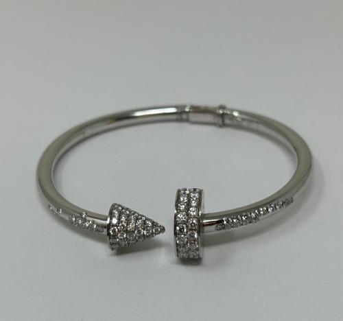 18K Gold & Diamond Bracelet (Dayton, NJ)