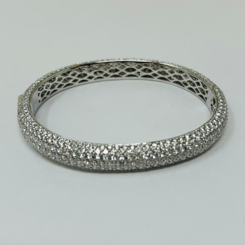 18K Gold & Diamond Bracelet (Dayton, NJ)