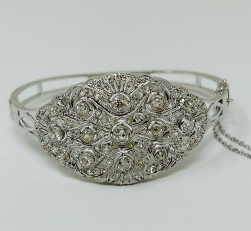 18K Gold & Diamond Bracelet (Dayton, NJ)