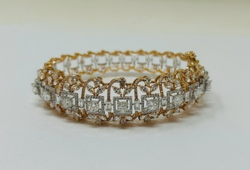 18K Gold & Diamond Bracelet (Dayton, NJ)