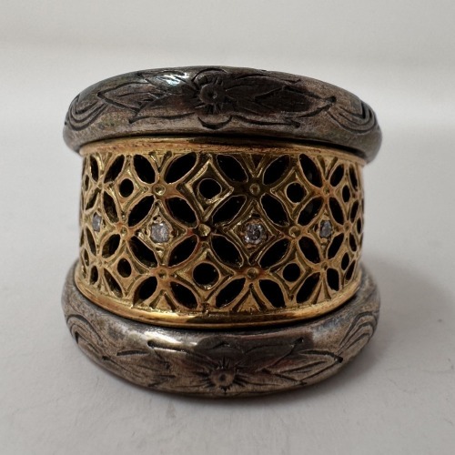 Gold,Stirling Silver, Onyx & Diamond jewelry (Dayton, NJ)