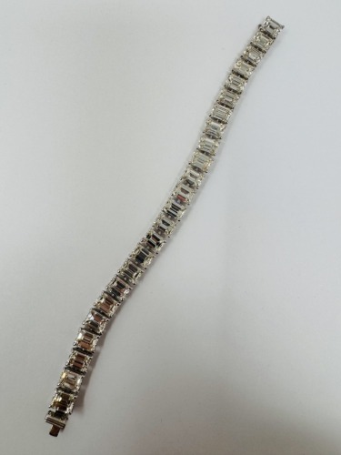 18KW Gold & Diamond Bracelet (Dayton, NJ)