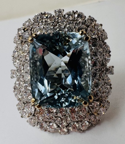 18KW Gold, Aquamarine & Diamond Ring (Dayton, NJ)
