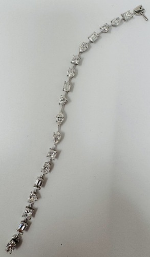 18KW Gold & Diamond Bracelet (Dayton, NJ)