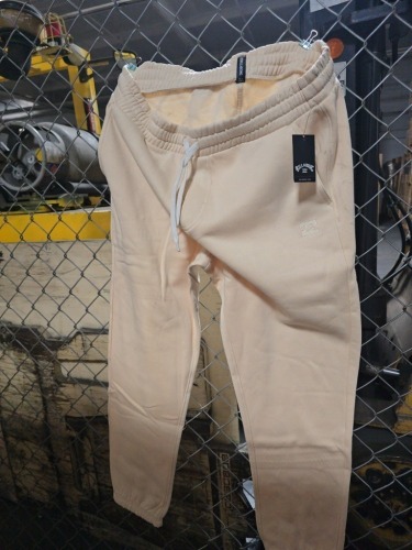 Apparel/Bags (Marine Truck/Los Angeles, CA)