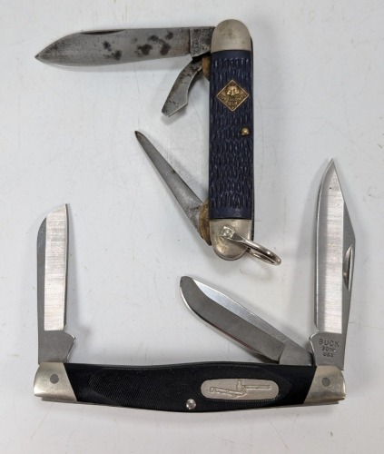(1) Buck Knife & (1) Camillus Cub Scouts Knife