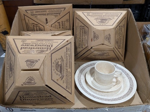 Homestead Dinnerware