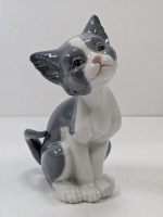 Lladro Cat Figurine