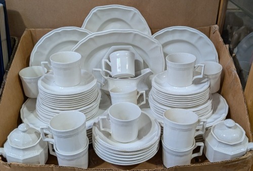 Kensington Dishware