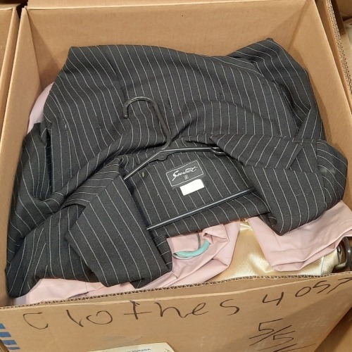 (5) Ctns of Clothes