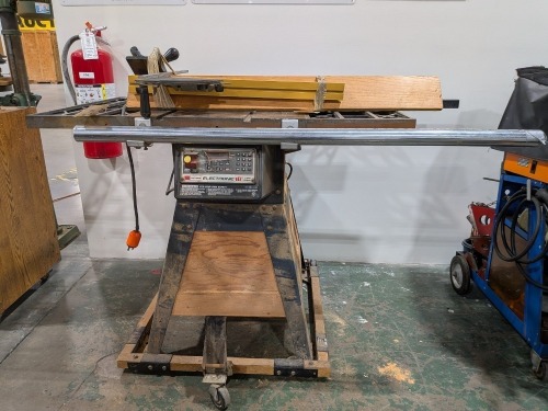 Craftsman Saw Table