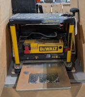 DeWalt Planer