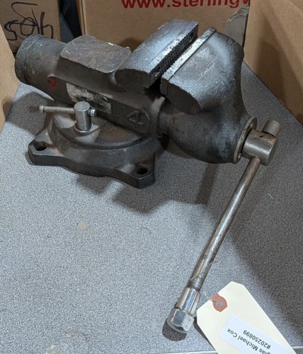 Bench Vise