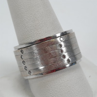 18K Gold & Diamond Ring