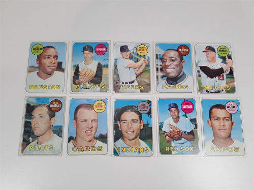 Topps 1969 Assorted Baseball Trading Cards