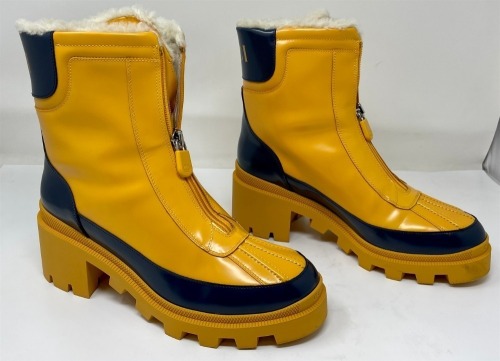 Gucci Boots (Dayton, NJ)