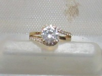 18K Gold Engagement Ring (Laredo, TX)
