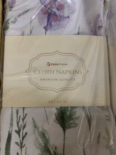 Table Covers & Napkins (Newark, NJ)
