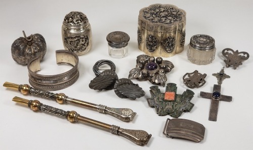 Vintage White Metal Accessories