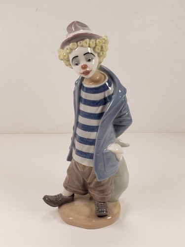 LLADRO Clown Figurine