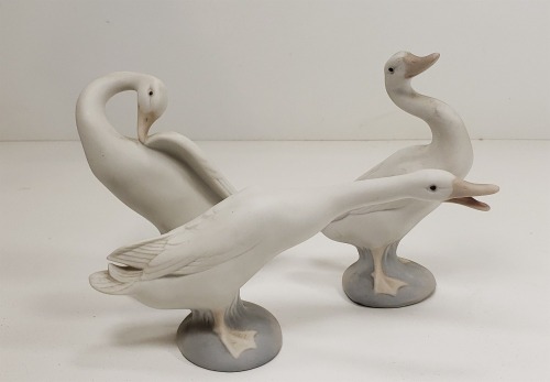 (3) LLADRO Geese Figurine