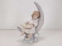 LLadro Porcelain Sculpture