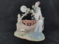 LLadro Porcelain Sculpture