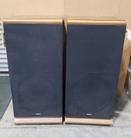 (2) Fisher Home Theatre Speakers