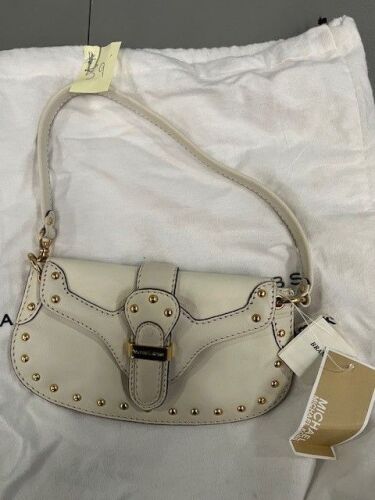 Michael Kors Wristlet (Laredo, TX)