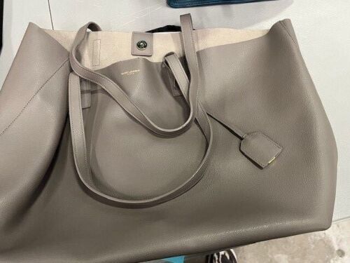 Yves Saint Laurent Shopper Bag (Laredo, TX)