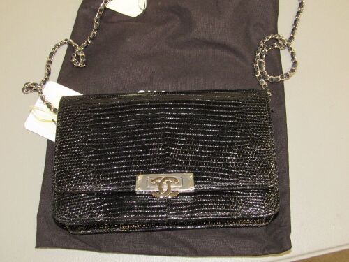 Chanel Leather Wallet on Chain (Laredo, TX)