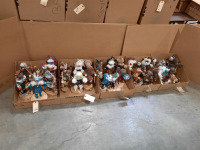 (5) Ctns Native American Statues/Figurines