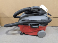 Craftsman Clean-n-Carry Vacuum