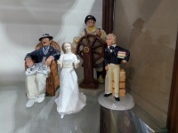 Royal Dolron Figurines