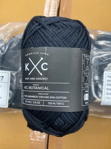 Hand Knitting Dyed Yarn (Harbor/Newark, NJ)