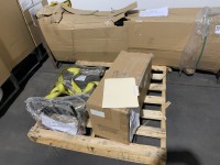 Car Lift (J Cioffi/Newark, NJ)