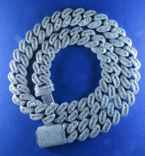 10K Gold & Diamond Necklace (Riverside, CA)