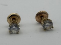 14K Gold & Diamond Stud Earrings (Riverside, CA)