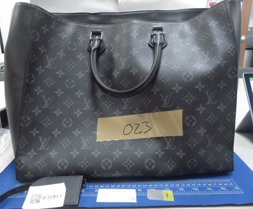 Louis Vuitton "Sand Sac" Tote Bag (Riverside, CA)