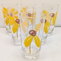 Vintage Loves Me Loves Me Not Drinking Glasses