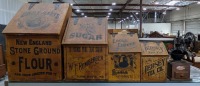 Storage Container & Grinder
