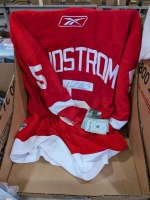 Nicklas Lidstron Autographed Red Wings Jersey