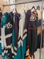 (7) Anaheim Ducks Jerseys
