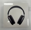 Apple AirPods, MacBook (Dayton, NJ)